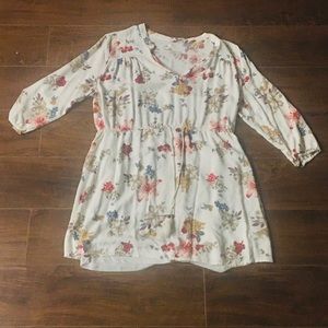 Cream Floral Dress Women’s size Large